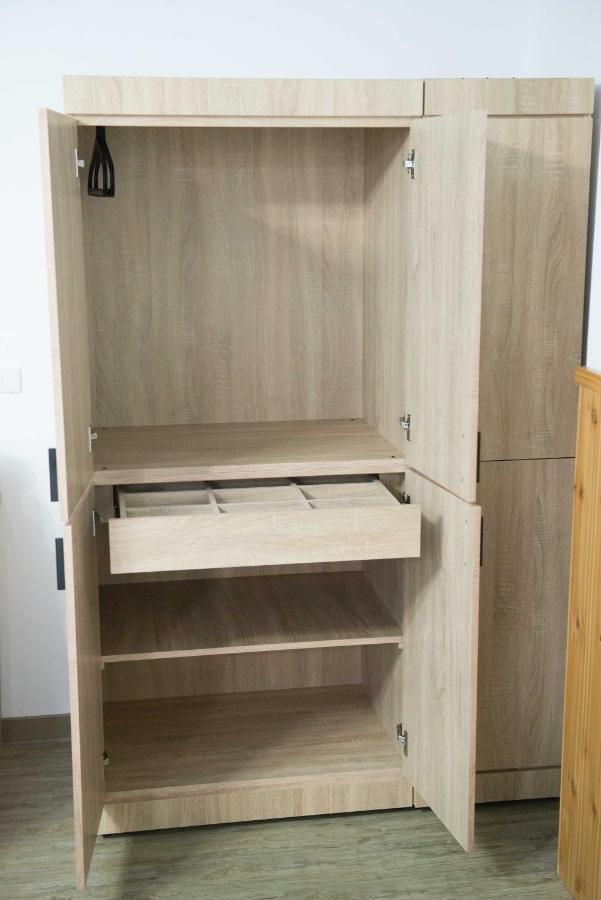 Didi House無人化自助入住#附車位有限須預約 Apartment Tainan Bagian luar foto