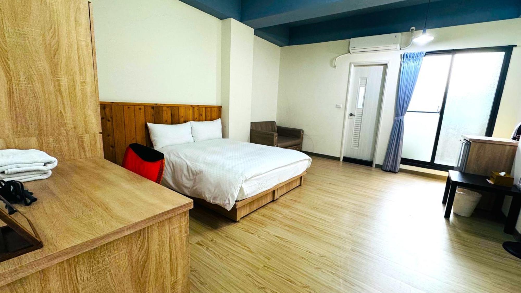Didi House無人化自助入住#附車位有限須預約 Apartment Tainan Bagian luar foto